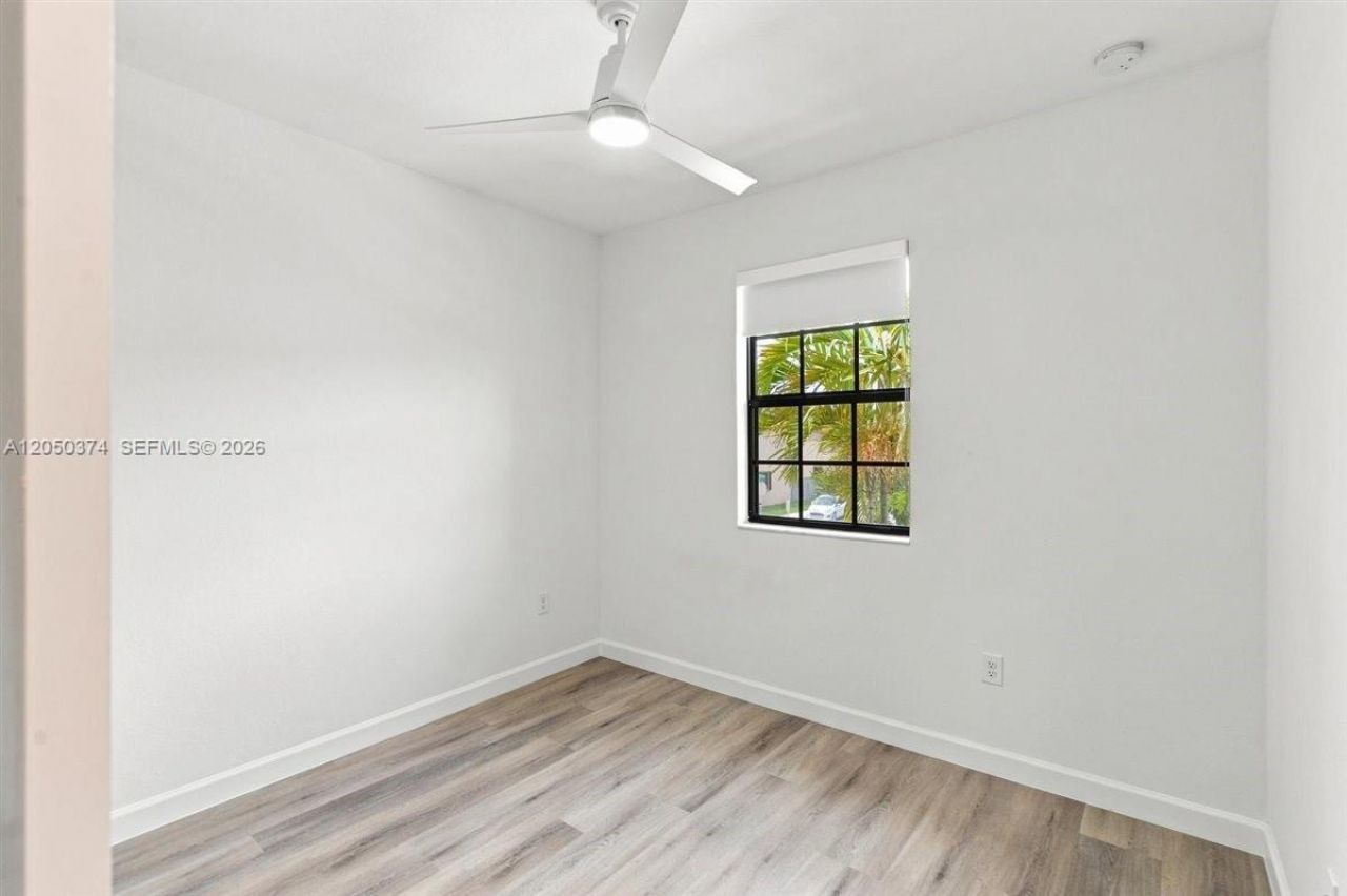 125 SE 34th Ter, Homestead, FL 33033 Photo