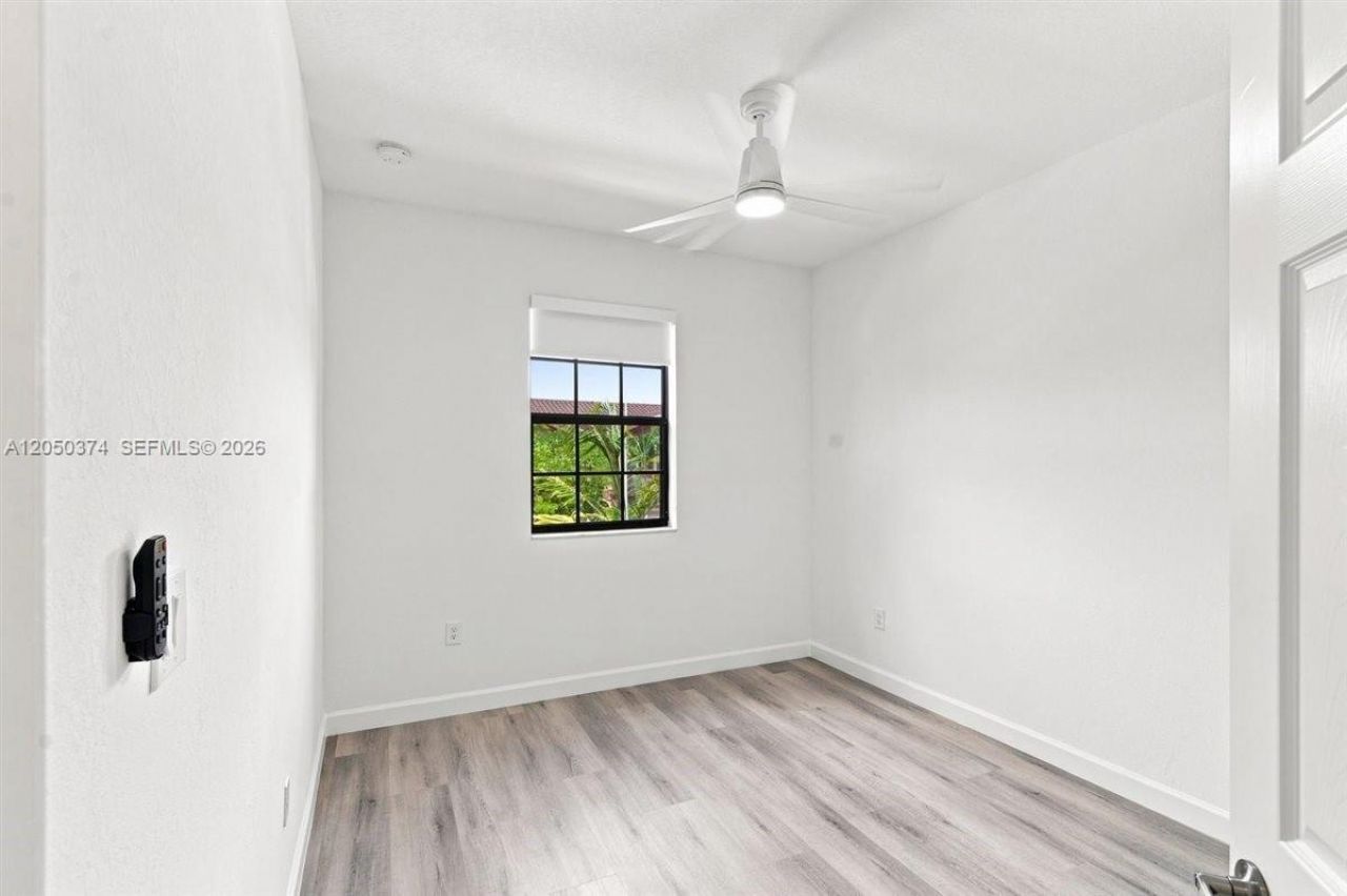 125 SE 34th Ter, Homestead, FL 33033 Photo