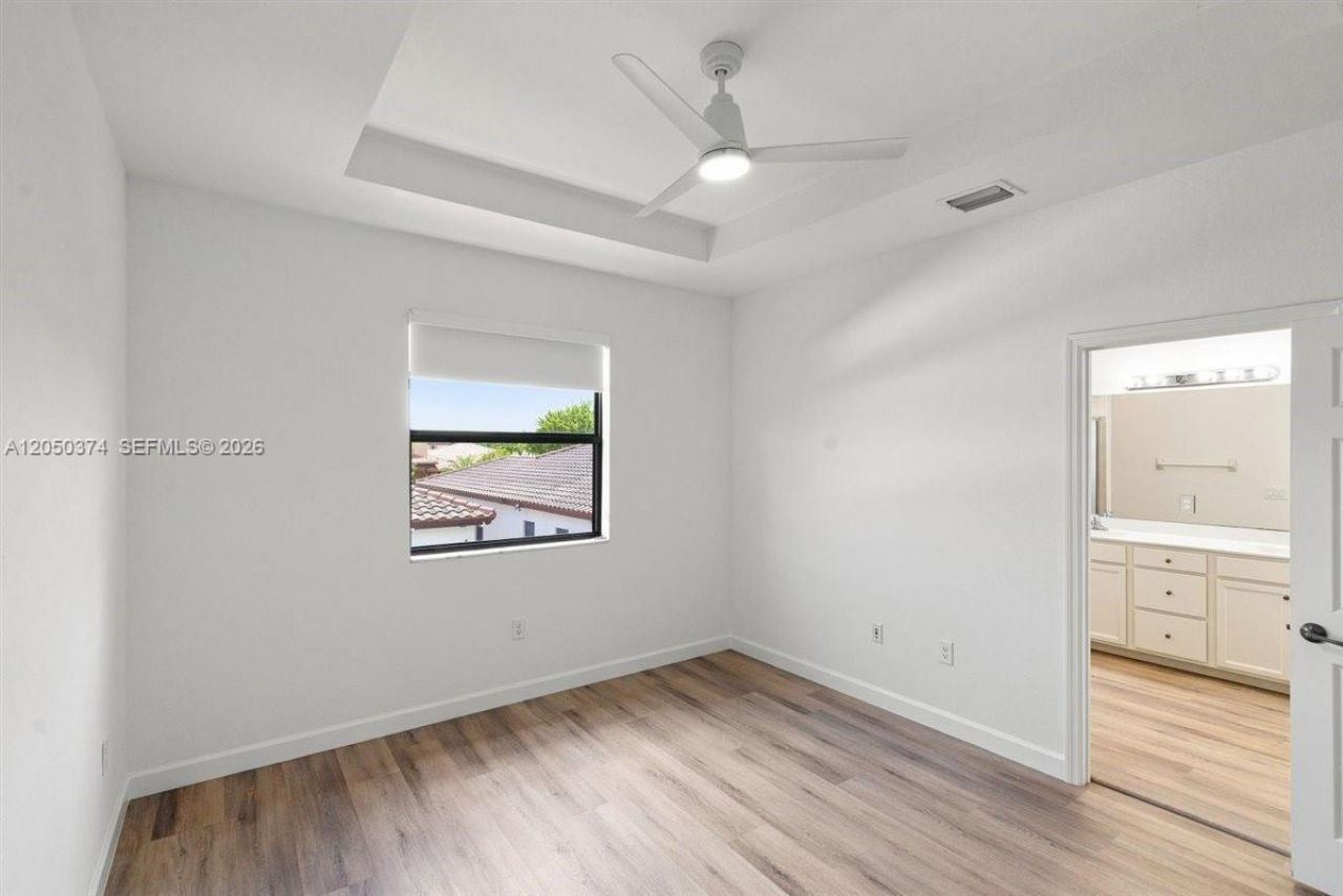 125 SE 34th Ter, Homestead, FL 33033 Photo