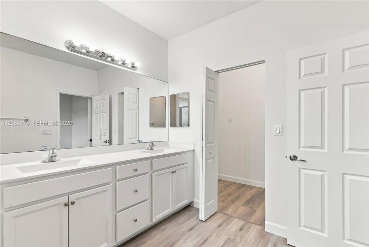 125 SE 34th Ter, Homestead, FL 33033 Photo