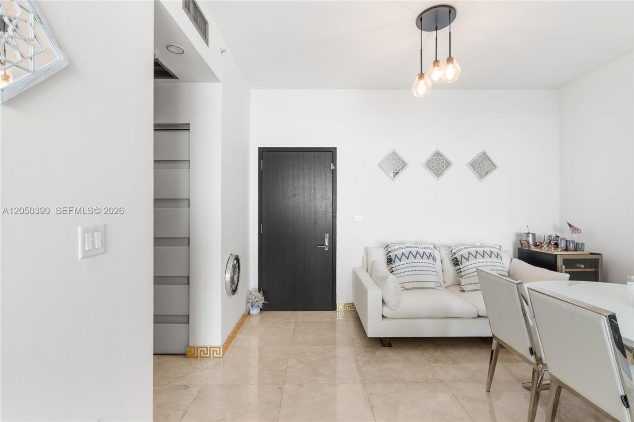 900 Biscayne Blvd, Unit 3704, Miami, FL 33132 Photo