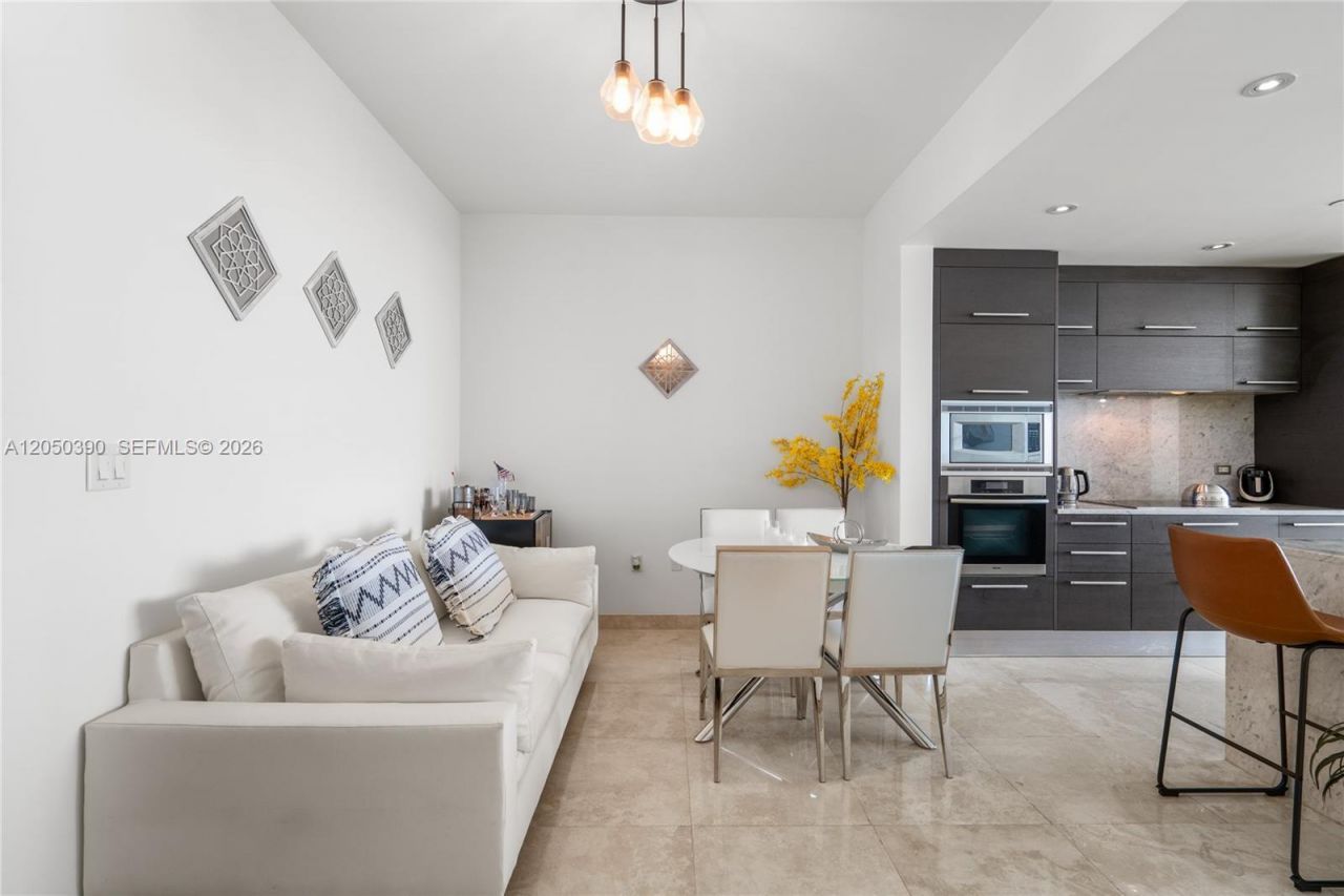 900 Biscayne Blvd, Unit 3704, Miami, FL 33132 Photo