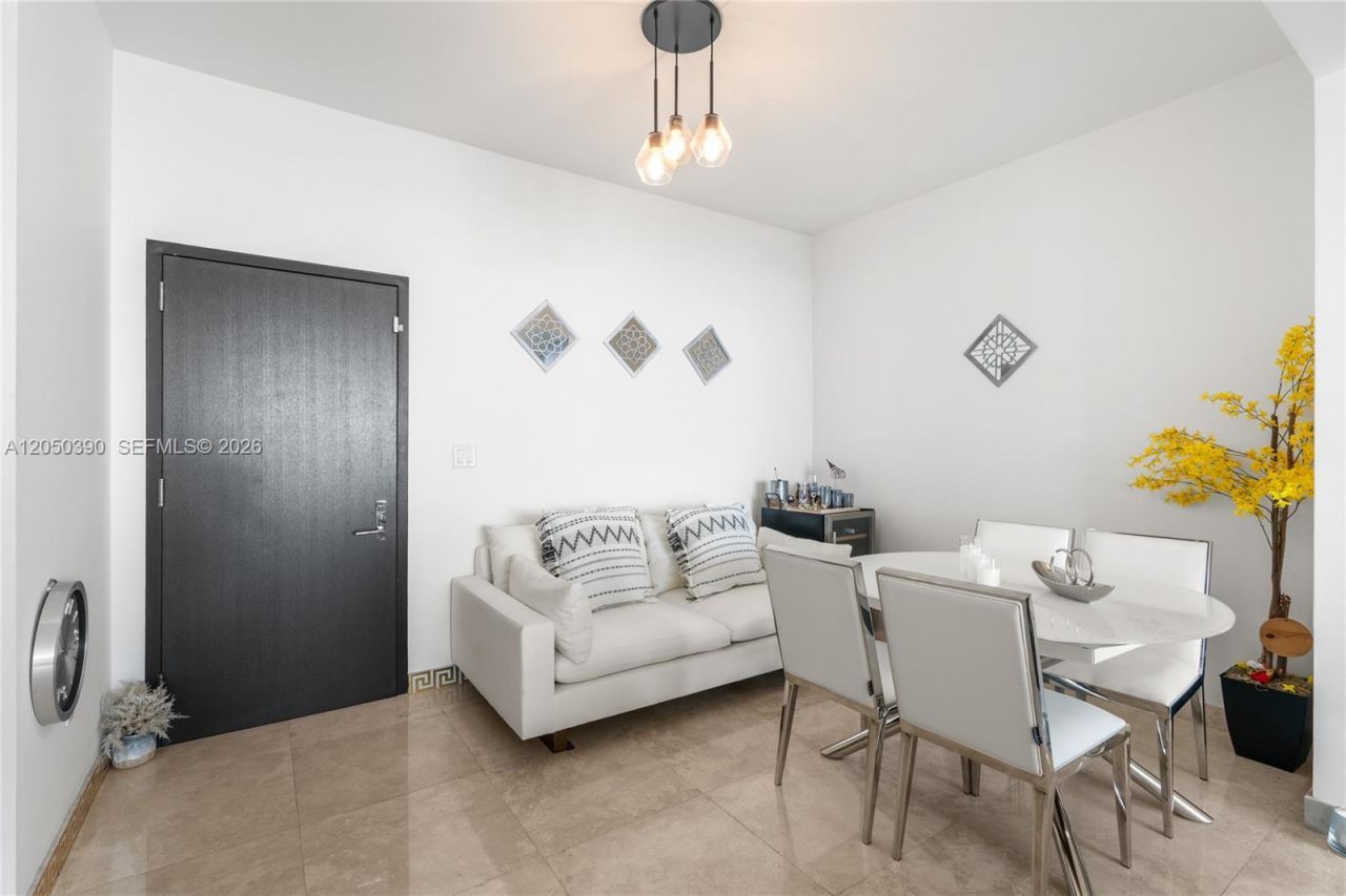 900 Biscayne Blvd, Unit 3704, Miami, FL 33132 Photo