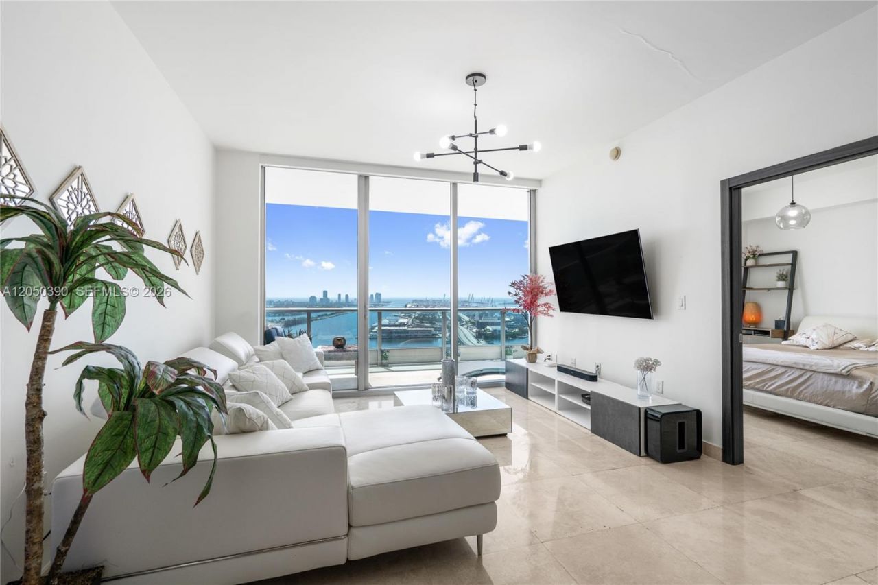 900 Biscayne Blvd, Unit 3704, Miami, FL 33132 Photo