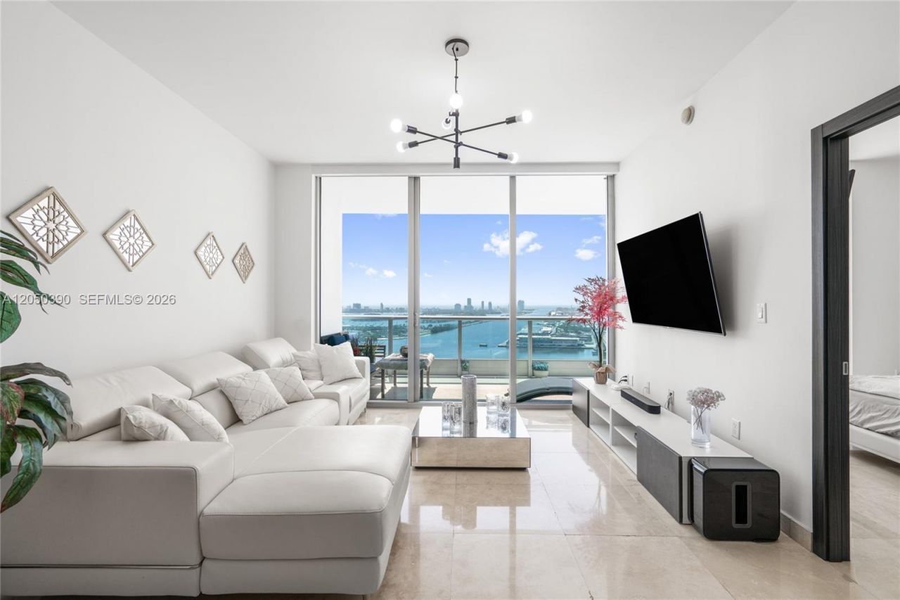 900 Biscayne Blvd, Unit 3704, Miami, FL 33132 Photo