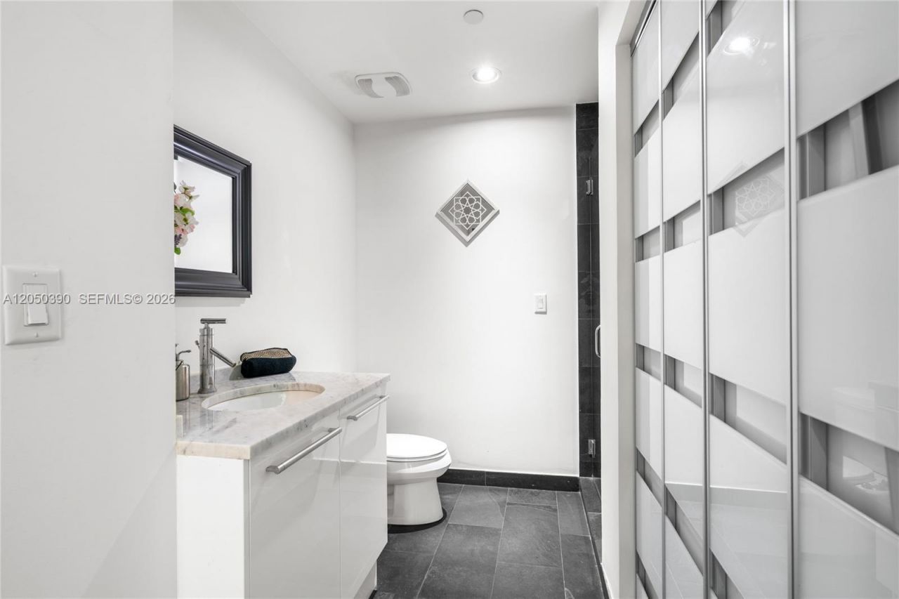 900 Biscayne Blvd, Unit 3704, Miami, FL 33132 Photo