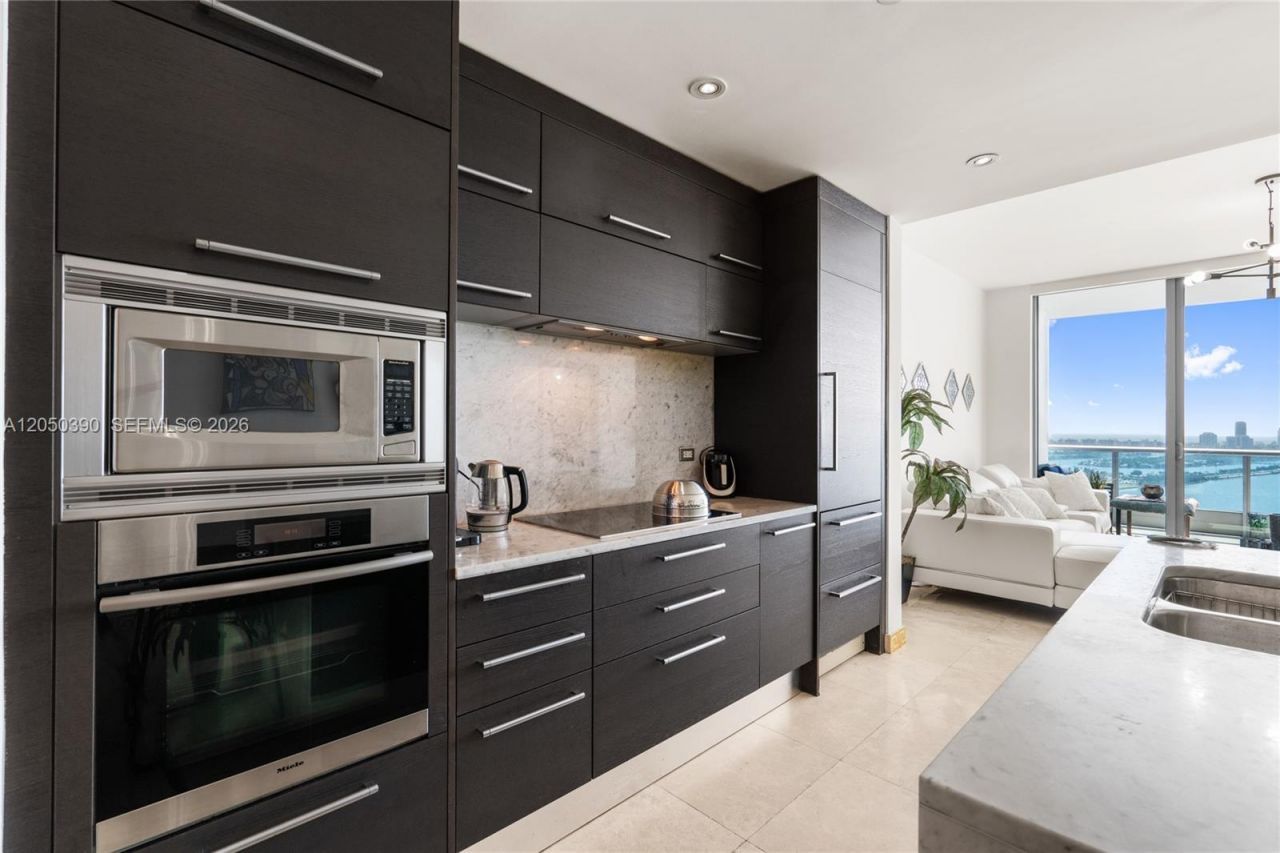 900 Biscayne Blvd, Unit 3704, Miami, FL 33132 Photo