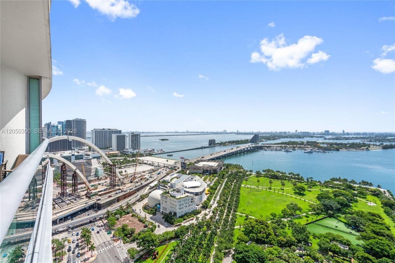 900 Biscayne Blvd, Unit 3704, Miami, FL 33132 Photo