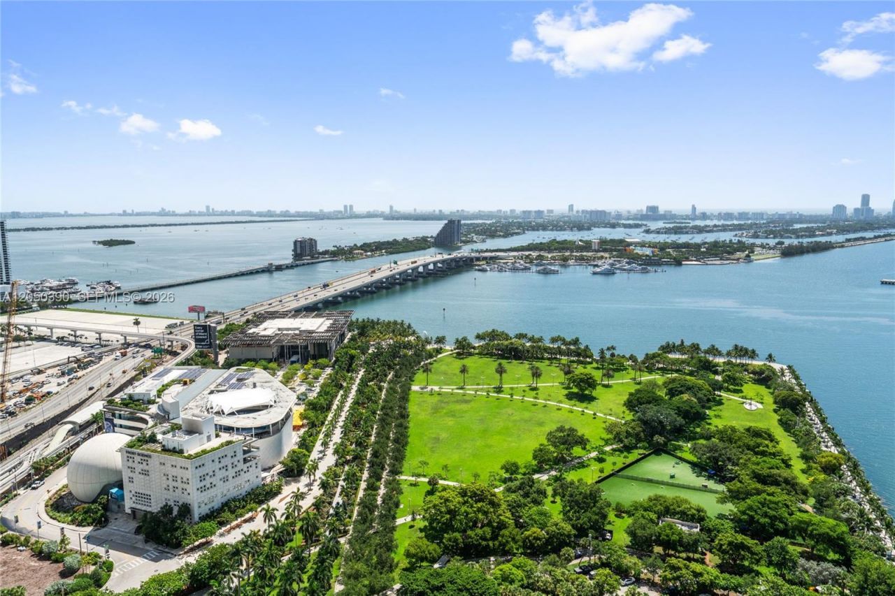 900 Biscayne Blvd, Unit 3704, Miami, FL 33132 Photo