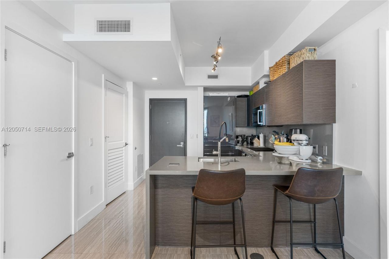 1080 Brickell Ave , Unit 4102, Miami, FL 33131 Photo