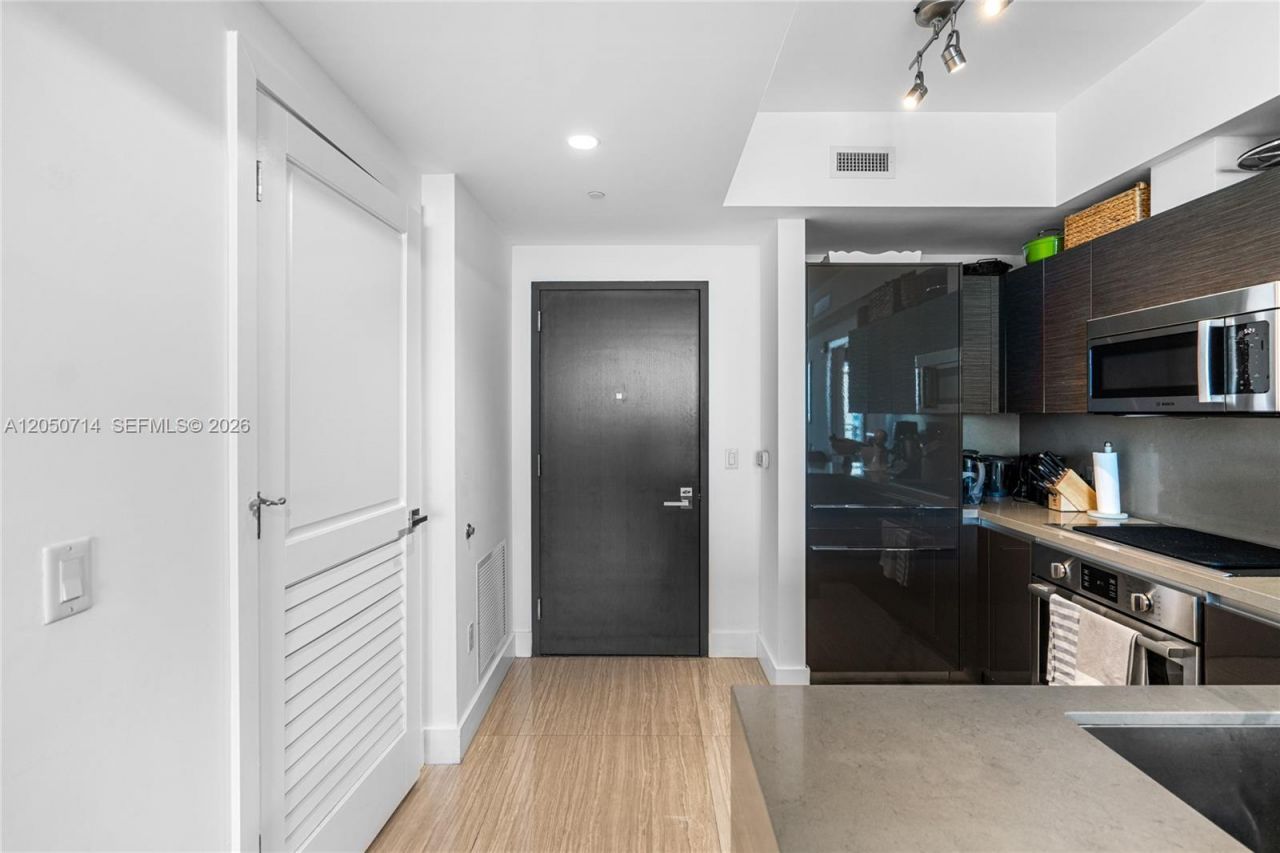 1080 Brickell Ave , Unit 4102, Miami, FL 33131 Photo