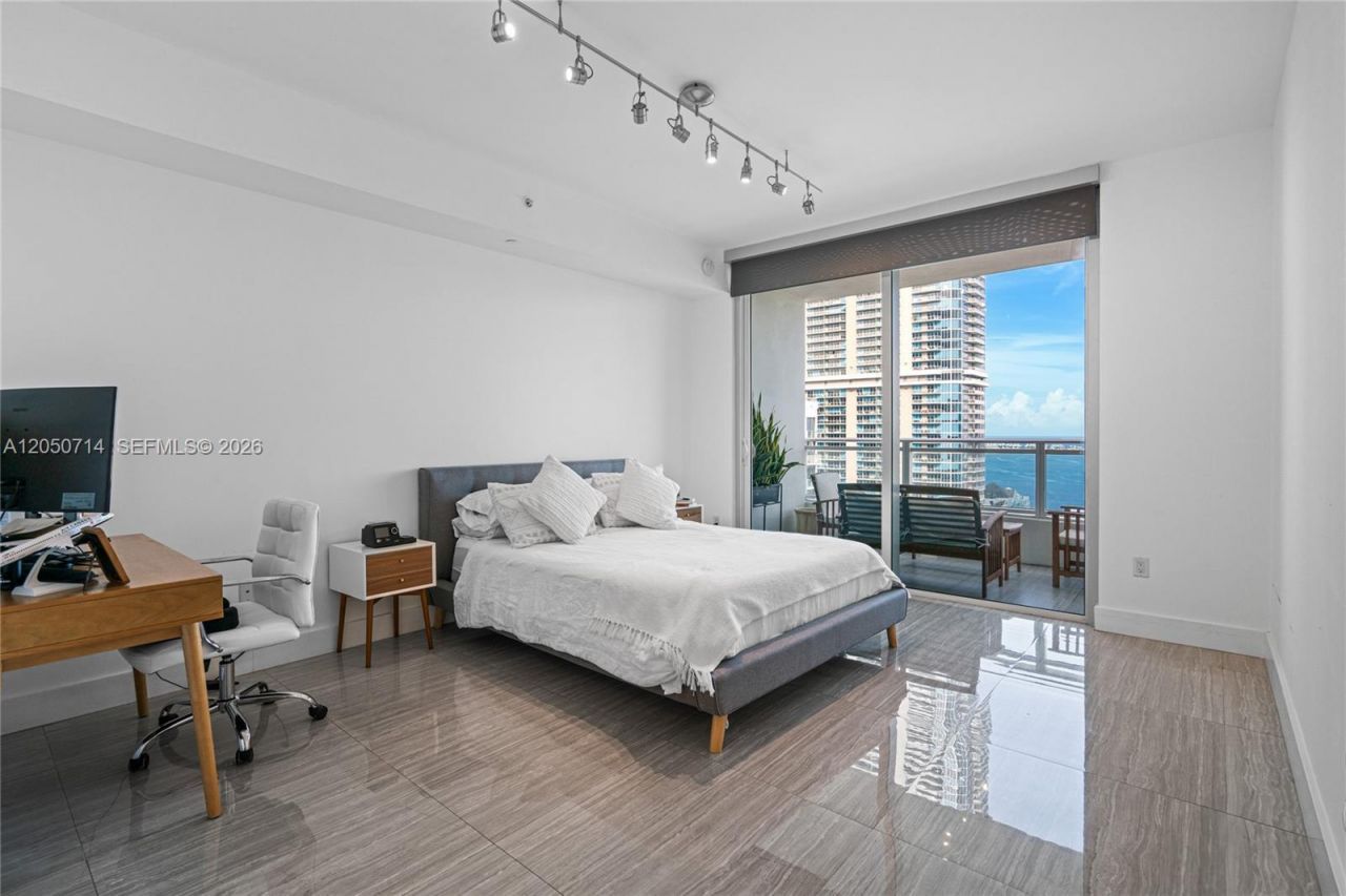 1080 Brickell Ave , Unit 4102, Miami, FL 33131 Photo