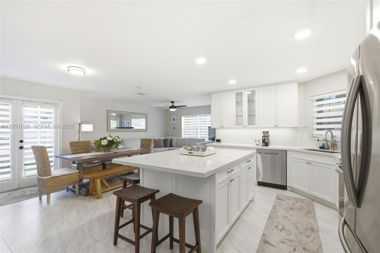 11980 SW 99th St, Miami, FL 33186 Photo