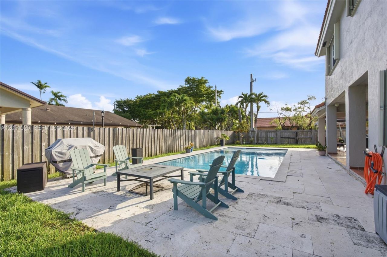 11980 SW 99th St, Miami, FL 33186 Photo