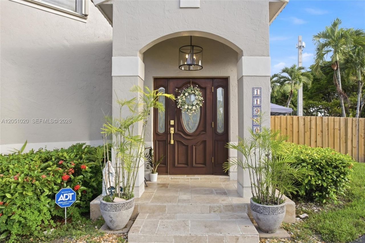 11980 SW 99th St , Miami, FL 33186 Photo