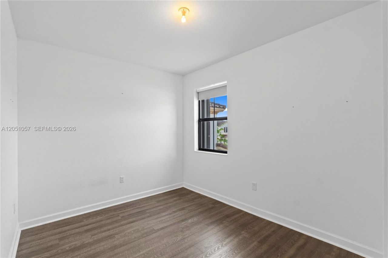 3573 W 93rd Pl, Hialeah, FL 33018 Photo