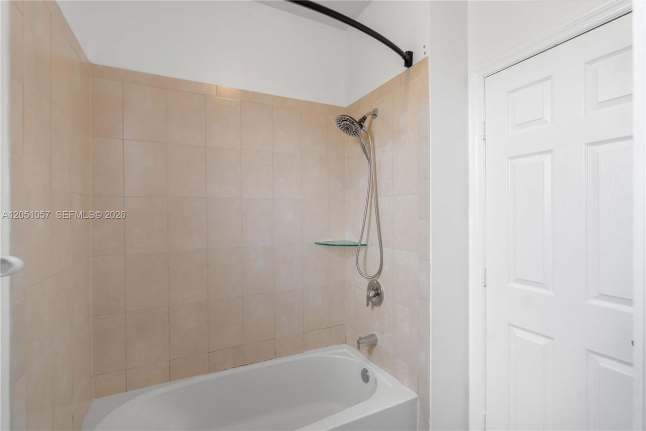 3573 W 93rd Pl, Hialeah, FL 33018 Photo