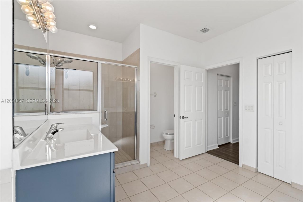 3573 W 93rd Pl, Hialeah, FL 33018 Photo