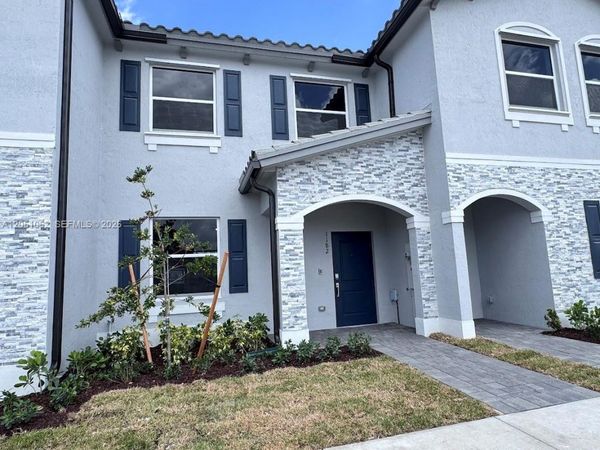 1182 SE Palm Ter, Unit ., Homestead, FL 33034