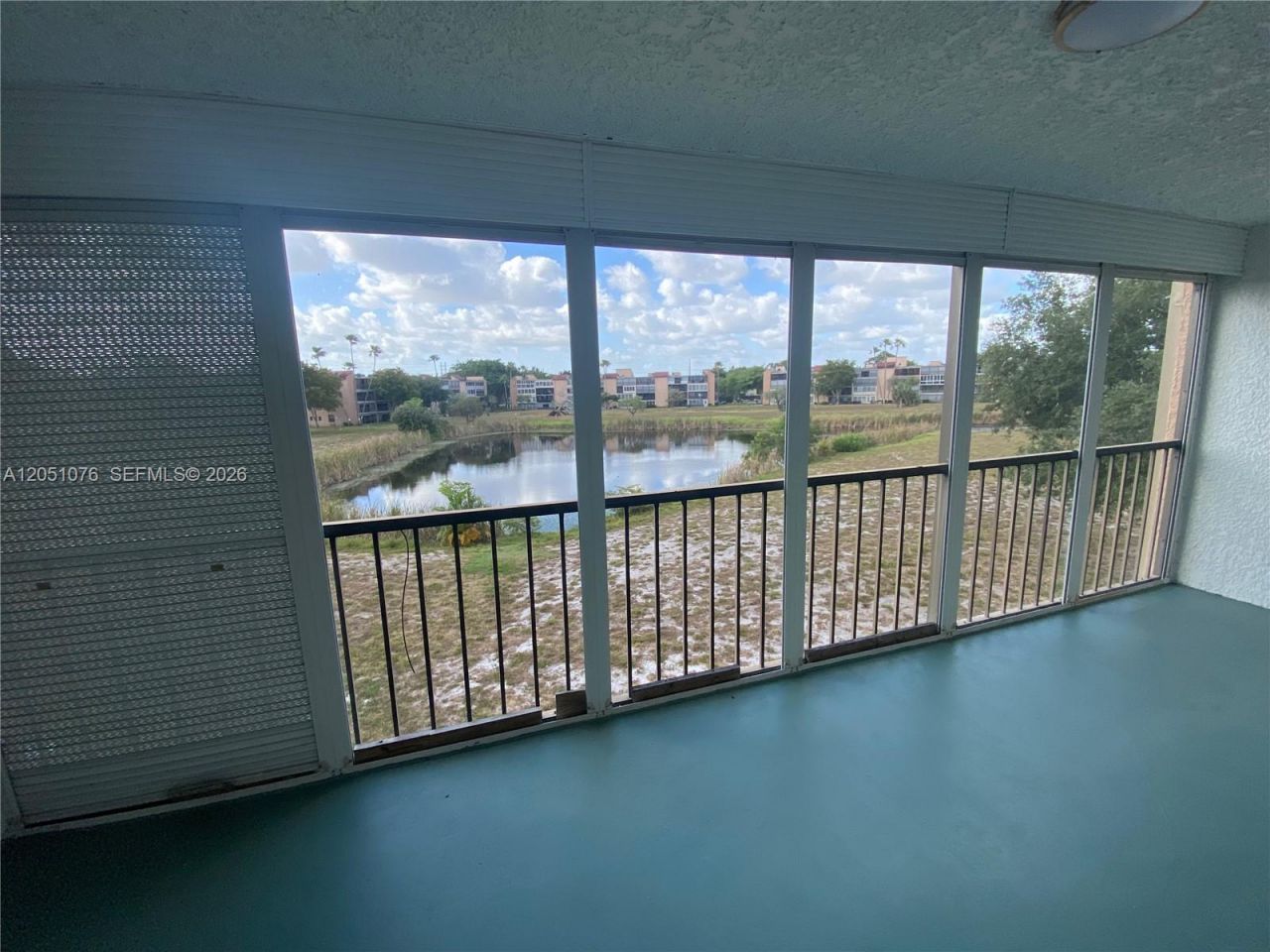 7220 Lake Cir Dr , Unit 301, Margate, FL 33063 Photo