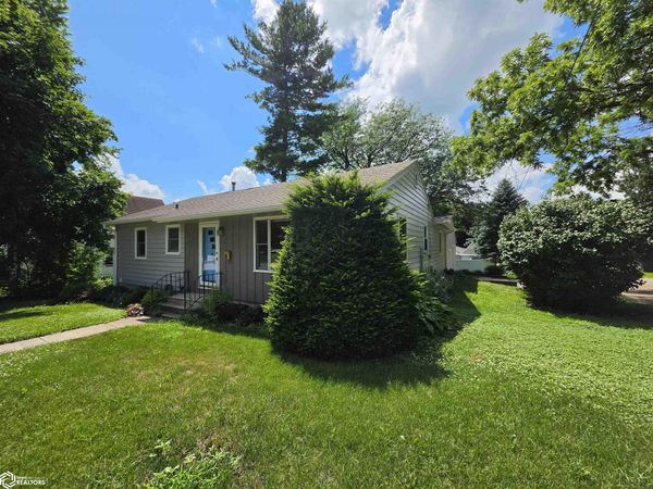 536 S 6Th Street, Forest City, IA 50436
