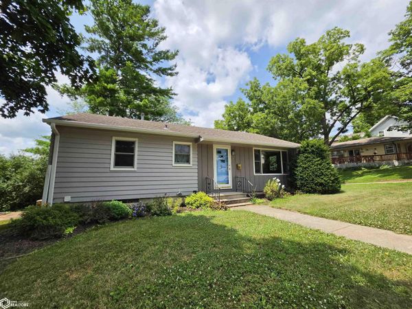 536 S 6Th Street, Forest City, IA 50436