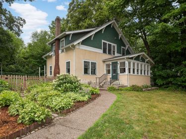 2245 Shadywood Road, Wayzata, MN 55391