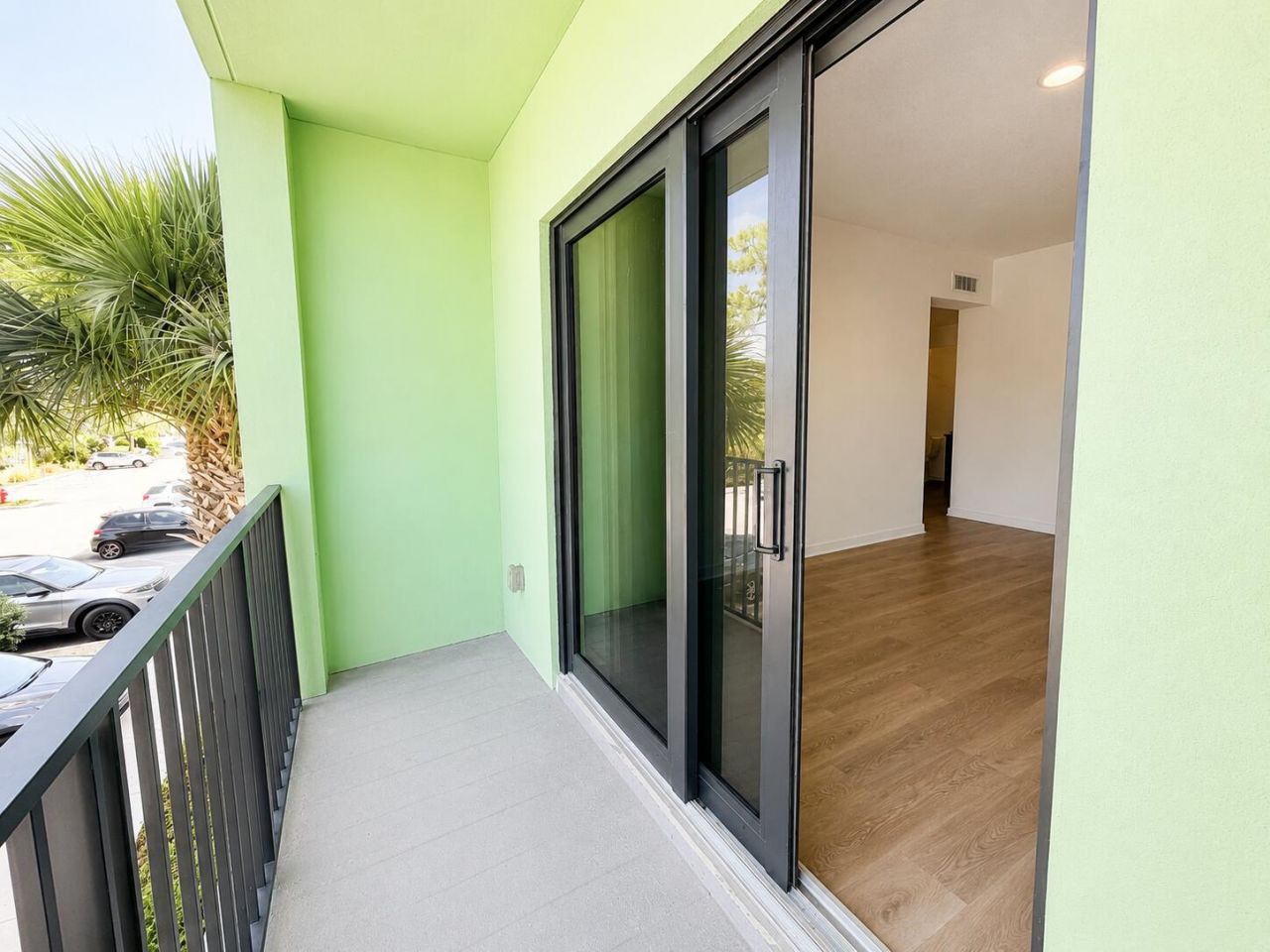 4250 Lakewood Road, Unit 204, Lake Worth Beach, FL 33461 Photo