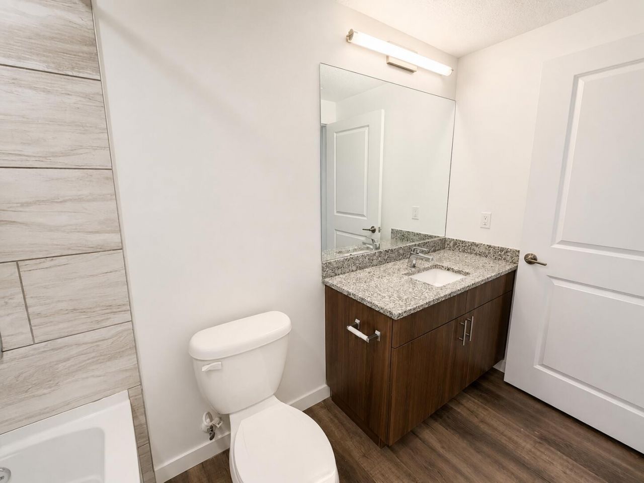 4250 Lakewood Road, Unit 204, Lake Worth Beach, FL 33461 Photo