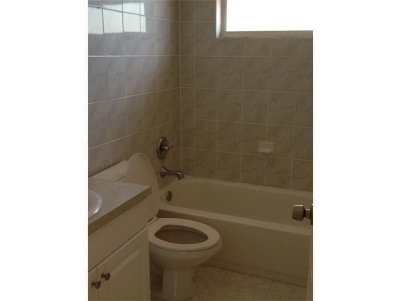 8841 NW 14th Street, Pembroke Pines, FL 33024 Photo