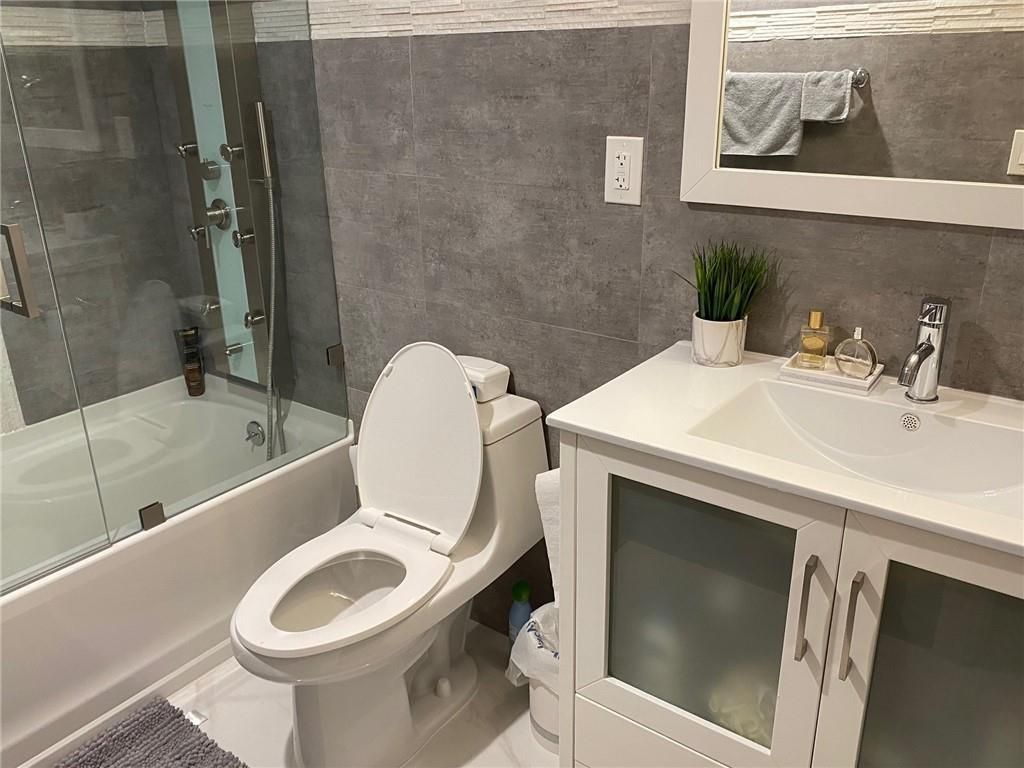 19380 Collins Avenue, Unit 1527, Sunny Isles Beach, FL 33160 Photo