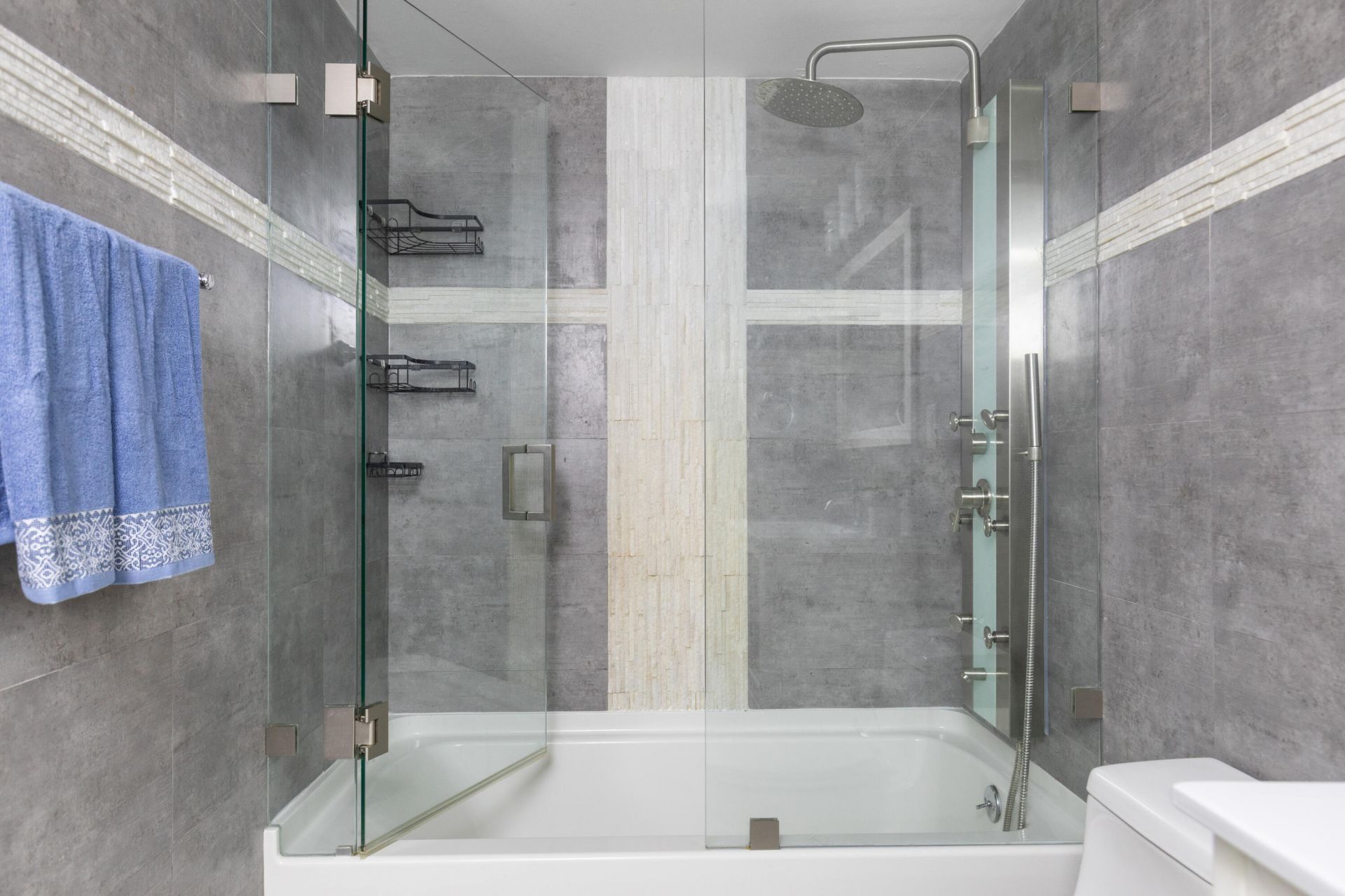 19380 Collins Avenue, Unit 1527, Sunny Isles Beach, FL 33160 Photo
