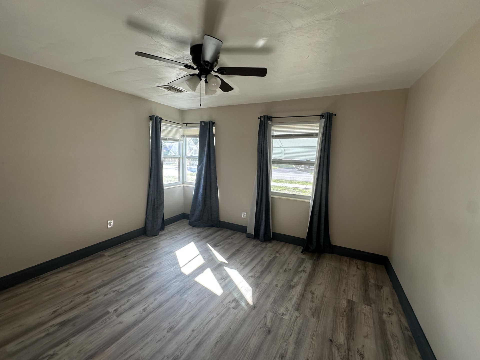 2550 NE 7th Terrace, Pompano Beach, FL 33064 Photo