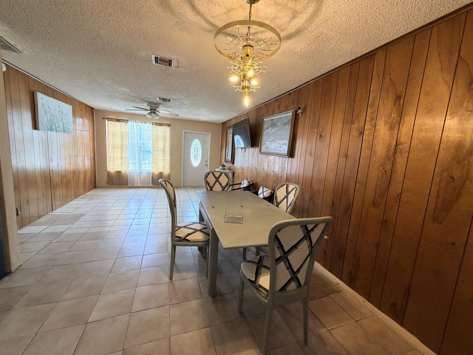 2033 Longwood Road, West Palm Beach, FL 33409 Photo