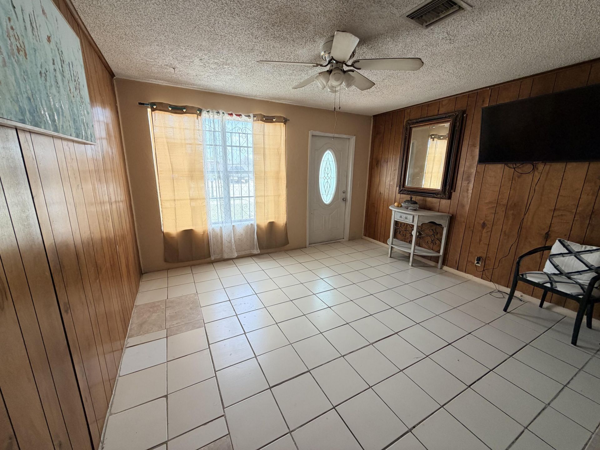 2033 Longwood Road, West Palm Beach, FL 33409 Photo