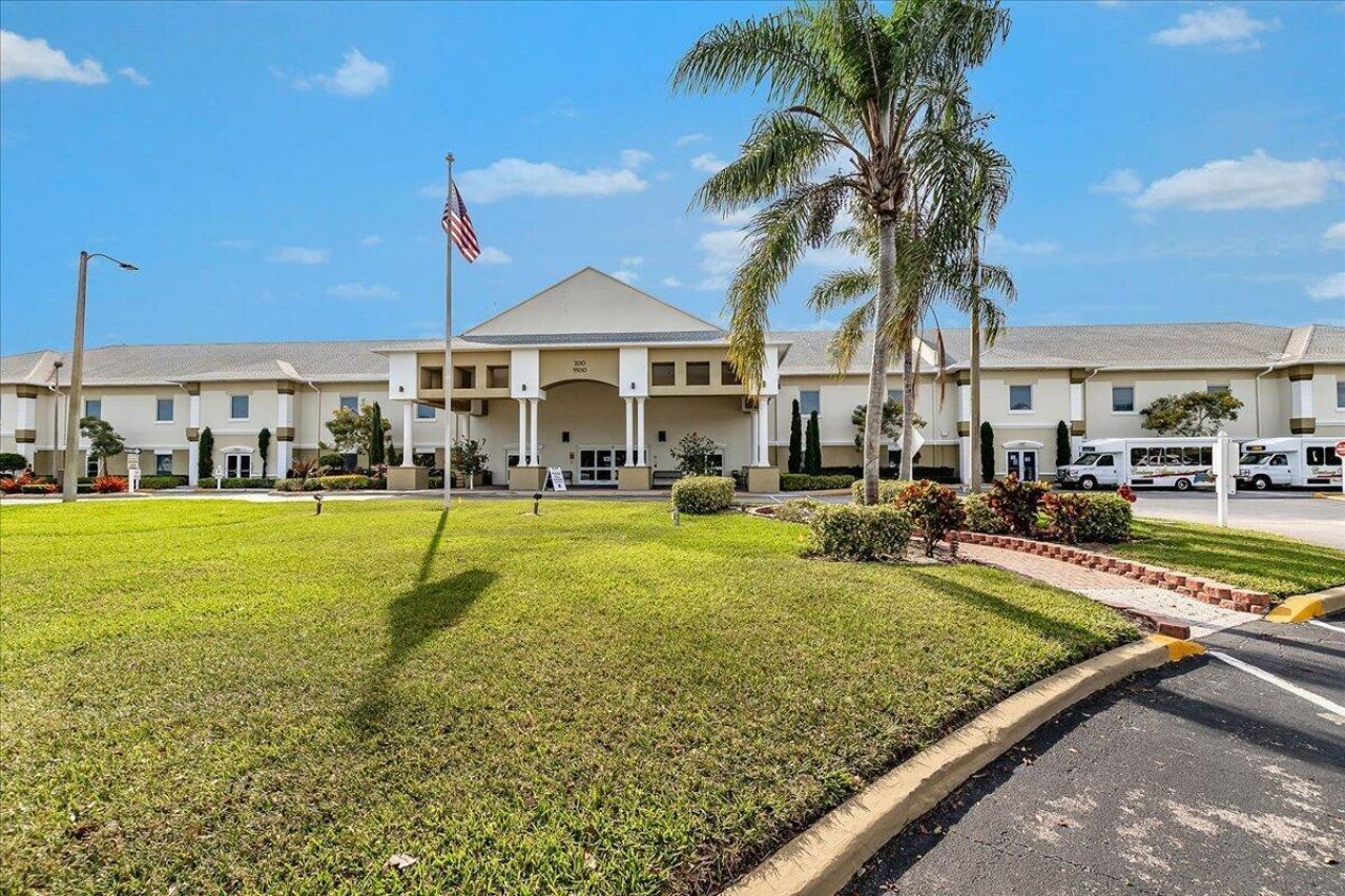 142 Kent I, West Palm Beach, FL 33417 Photo