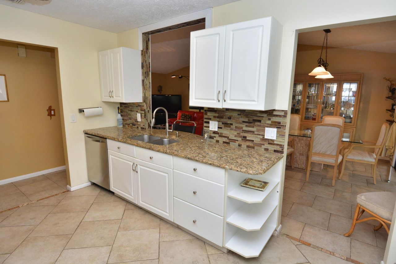 2198 SE Dolphin Road, Port Saint Lucie, FL 34952 Photo