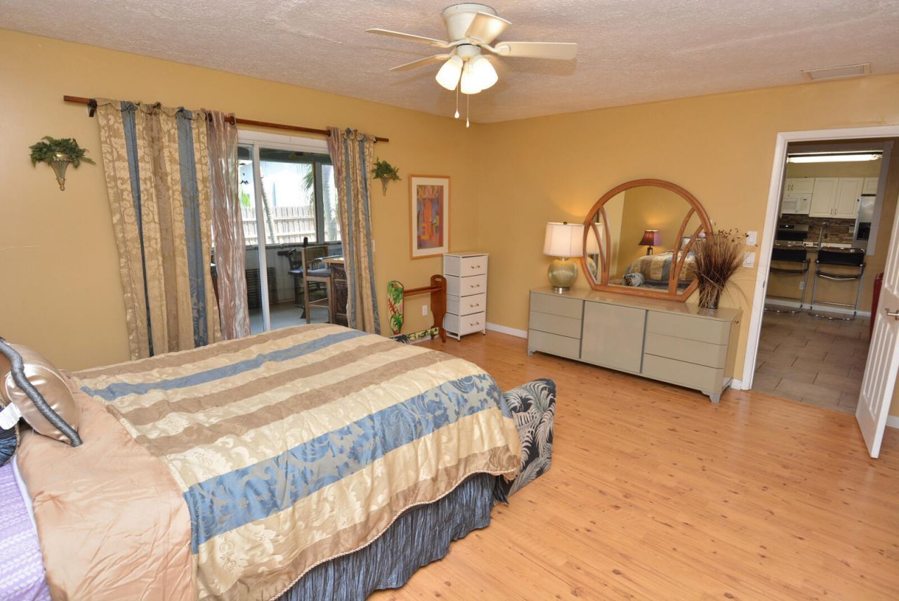 2198 SE Dolphin Road, Port Saint Lucie, FL 34952 Photo