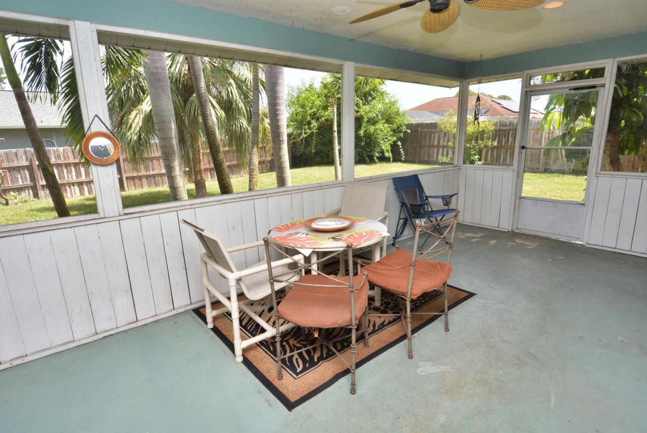 2198 SE Dolphin Road, Port Saint Lucie, FL 34952 Photo