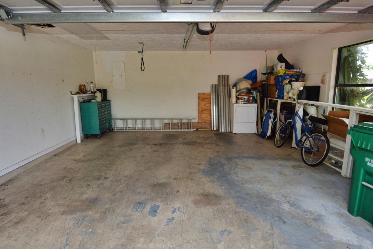 2198 SE Dolphin Road, Port Saint Lucie, FL 34952 Photo