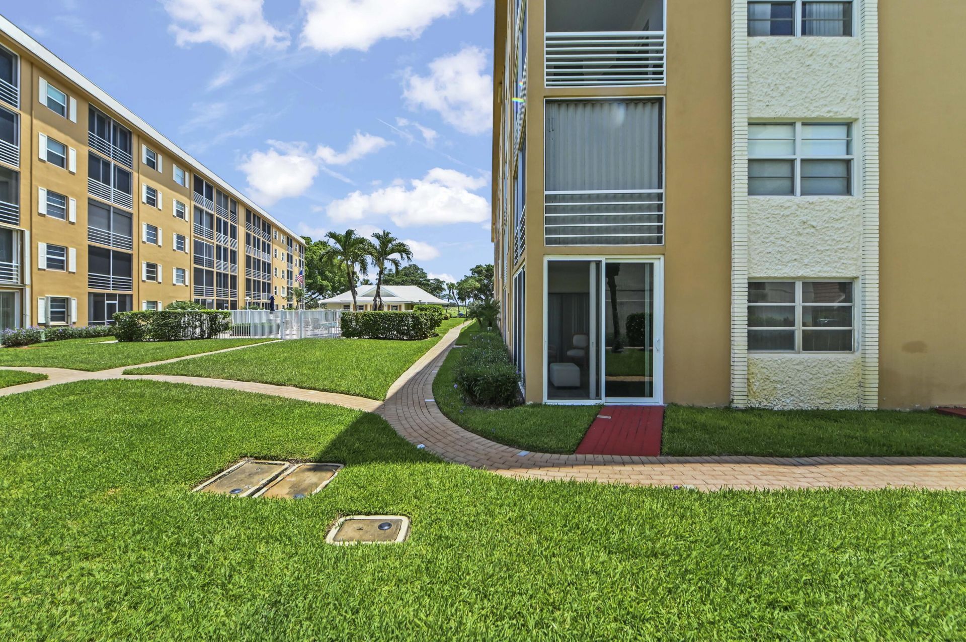 308 Golfview Road, Unit 101, North Palm Beach, FL 33408 Photo