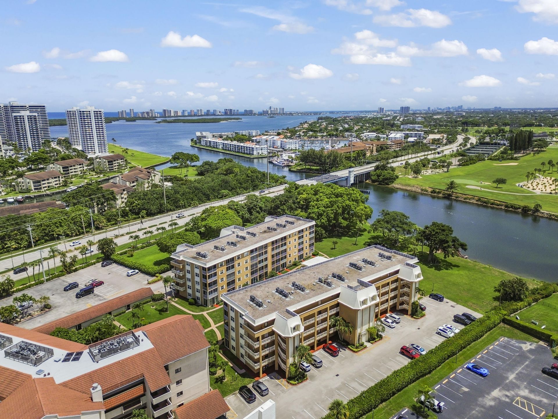 308 Golfview Road, Unit 101, North Palm Beach, FL 33408 Photo