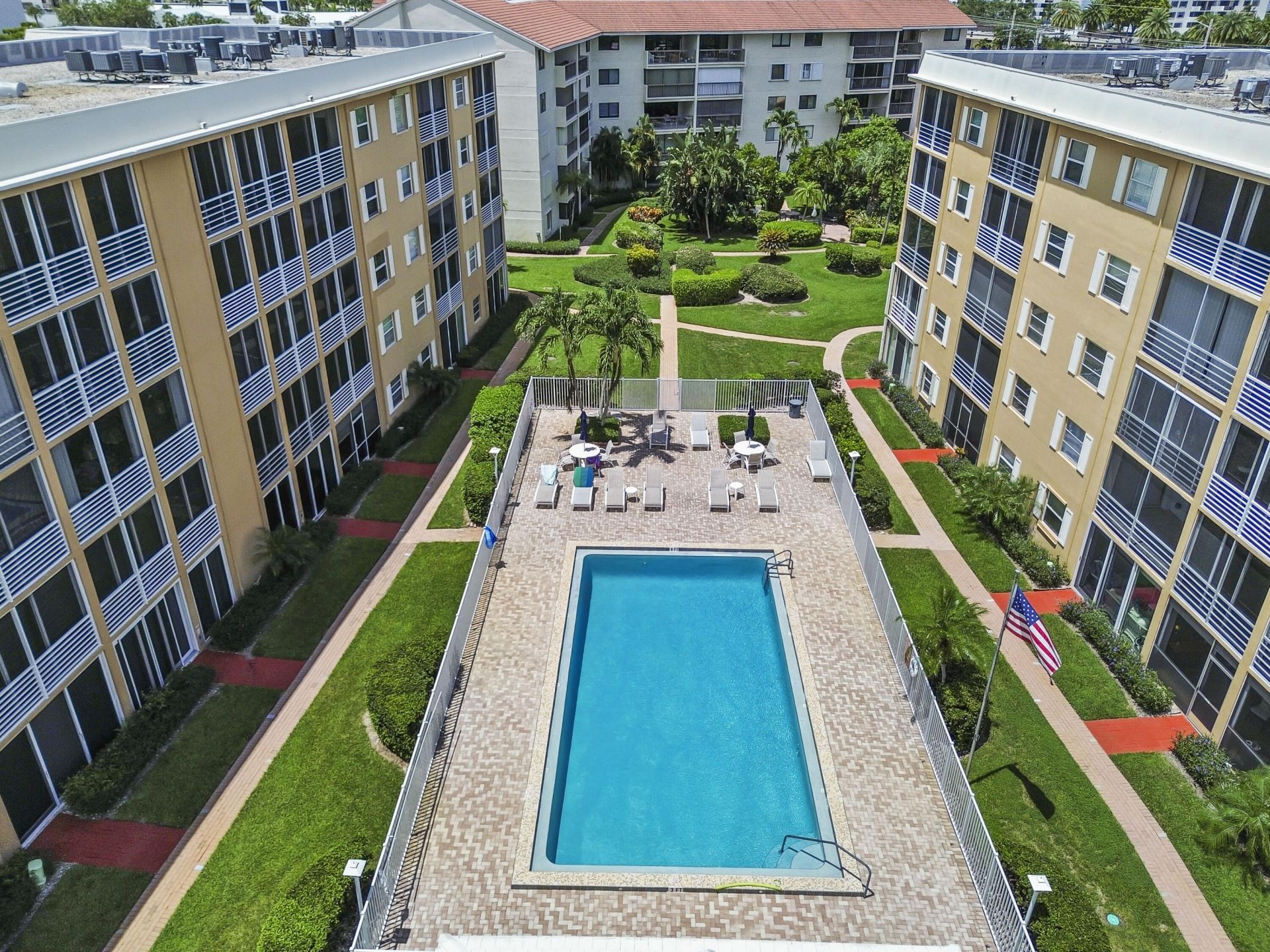 308 Golfview Road, Unit 101, North Palm Beach, FL 33408 Photo