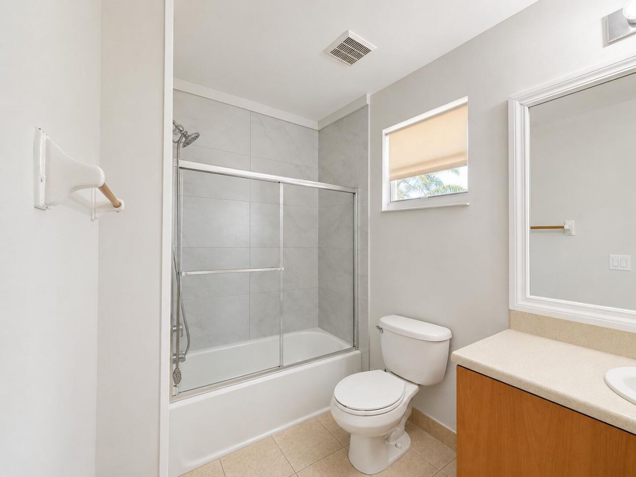 945 Imperial Lake Road, Lake Belvedere Estates, FL 33413 Photo