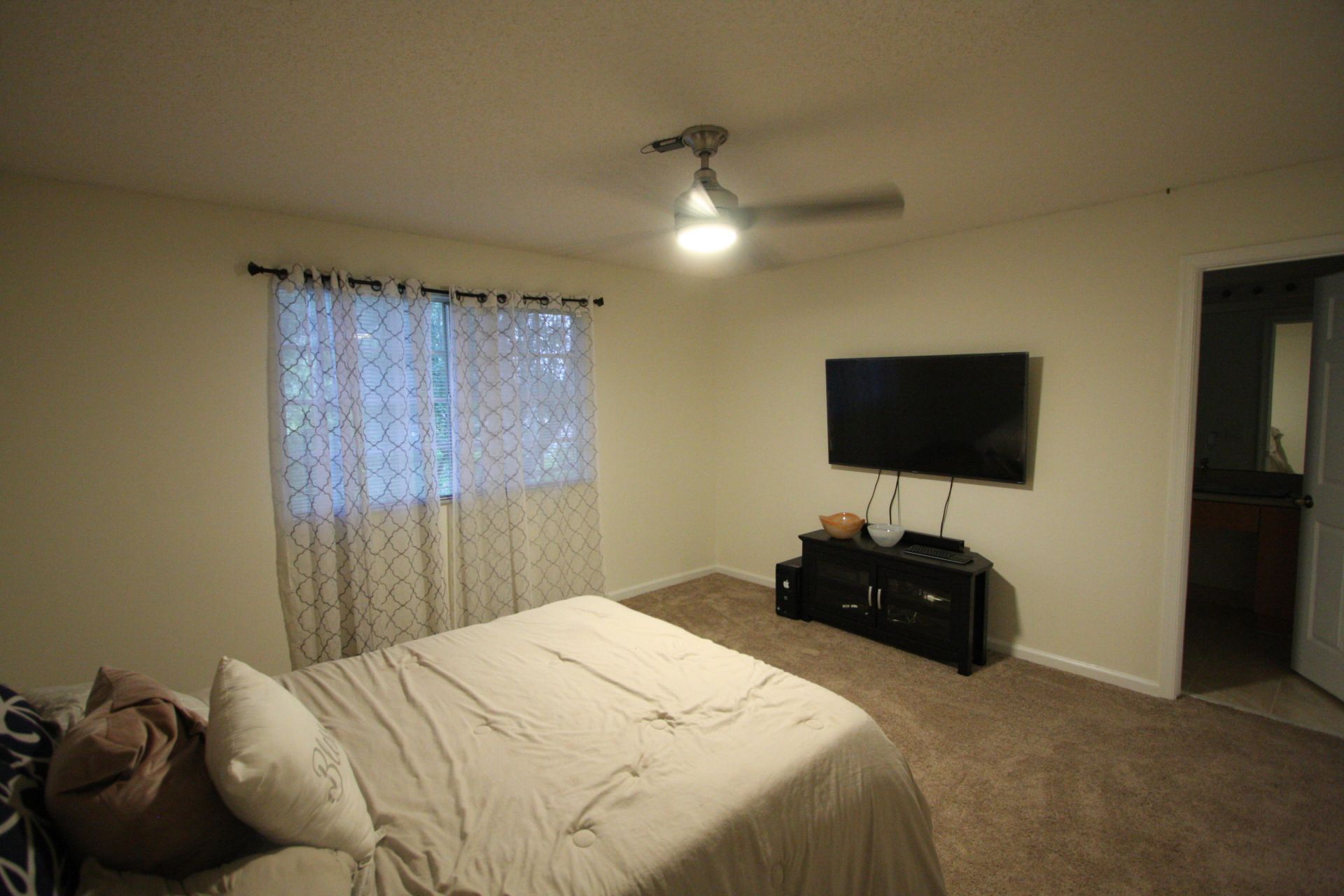 945 Imperial Lake Road, Lake Belvedere Estates, FL 33413 Photo