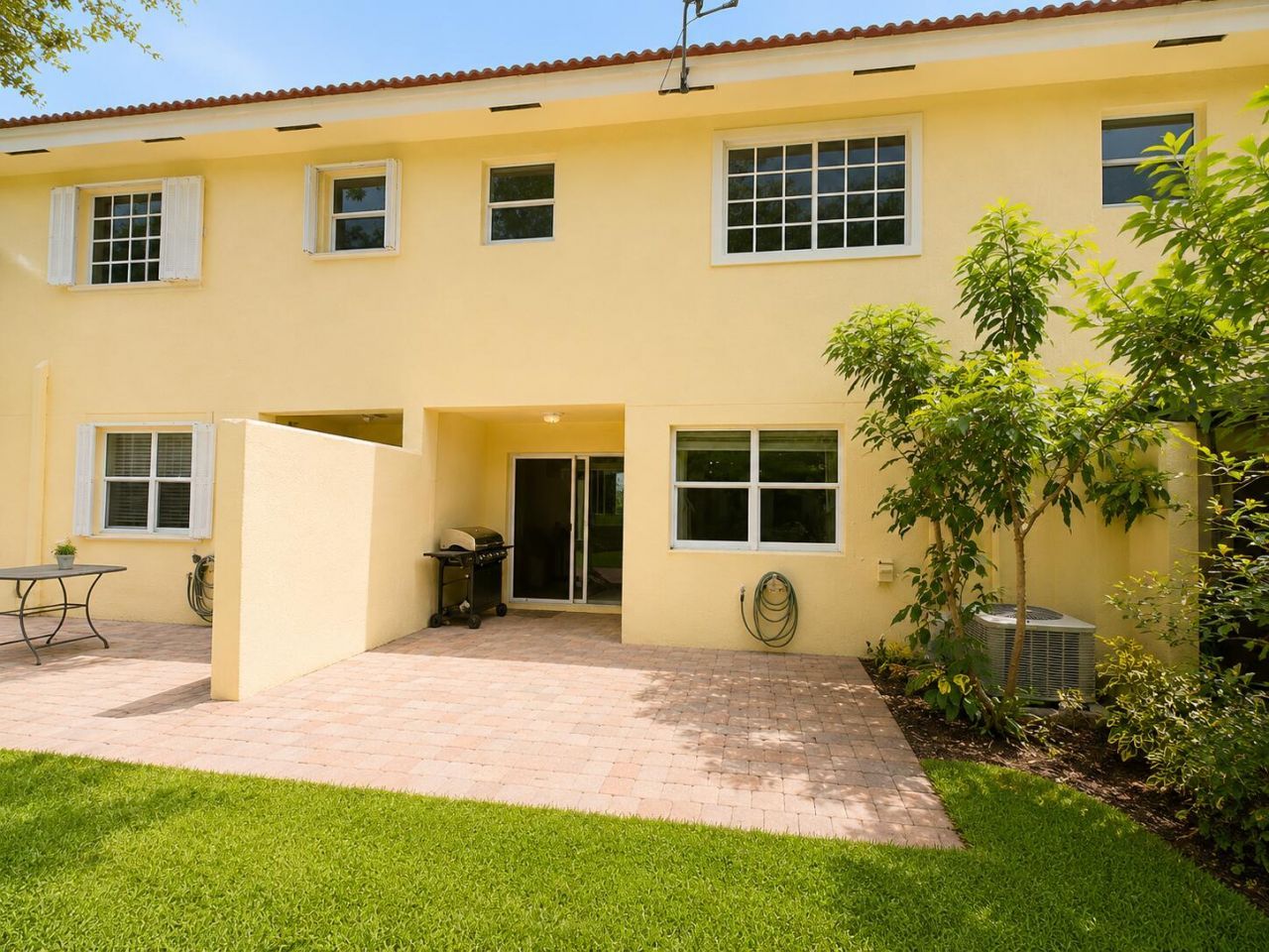 945 Imperial Lake Road, Lake Belvedere Estates, FL 33413 Photo
