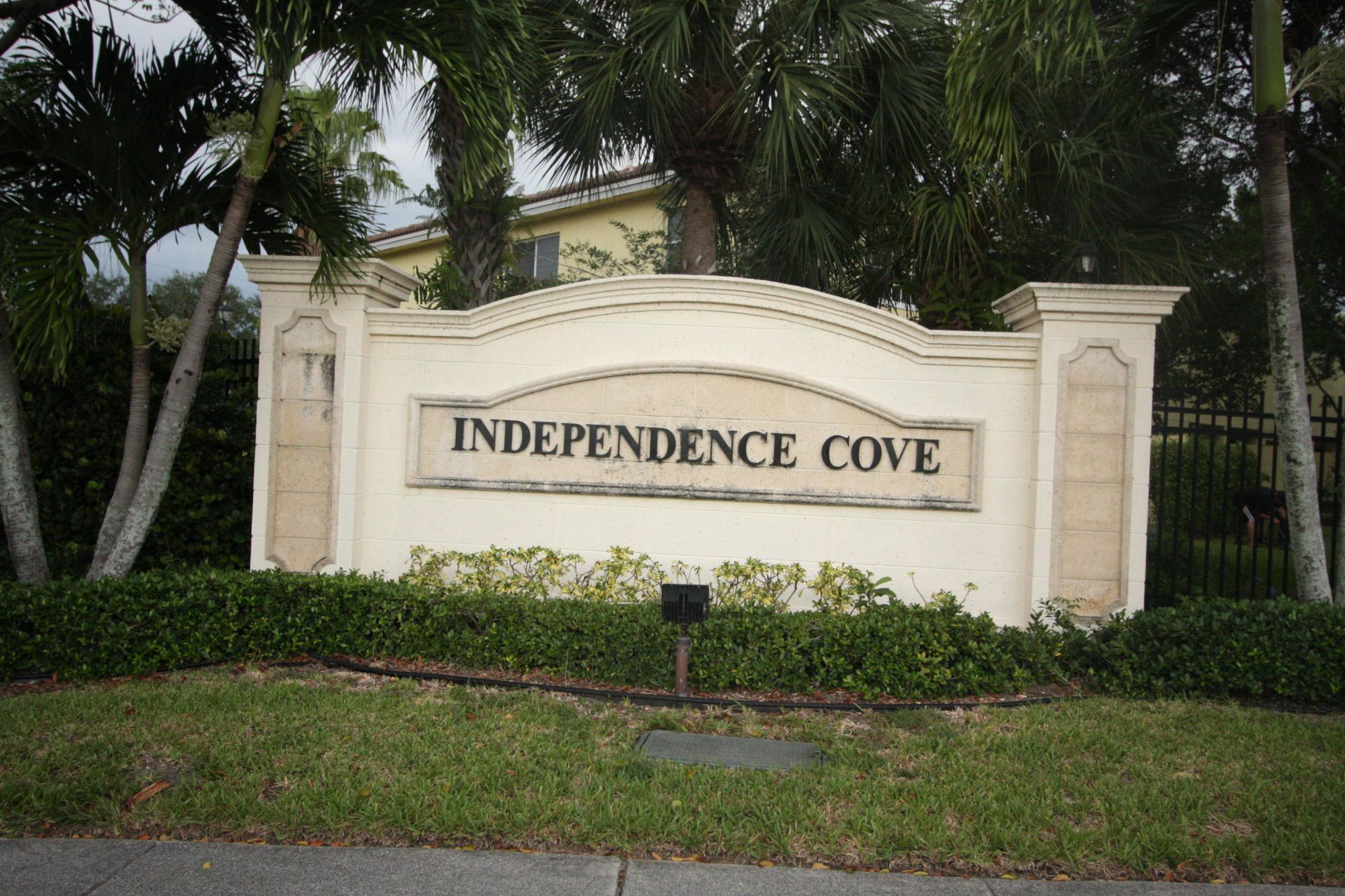 945 Imperial Lake Road, Lake Belvedere Estates, FL 33413 Photo