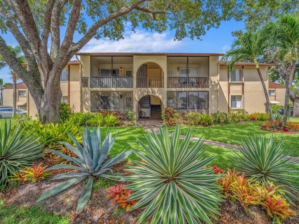 103 Lake Pine Circle, Unit A-2, Greenacres, FL 33463