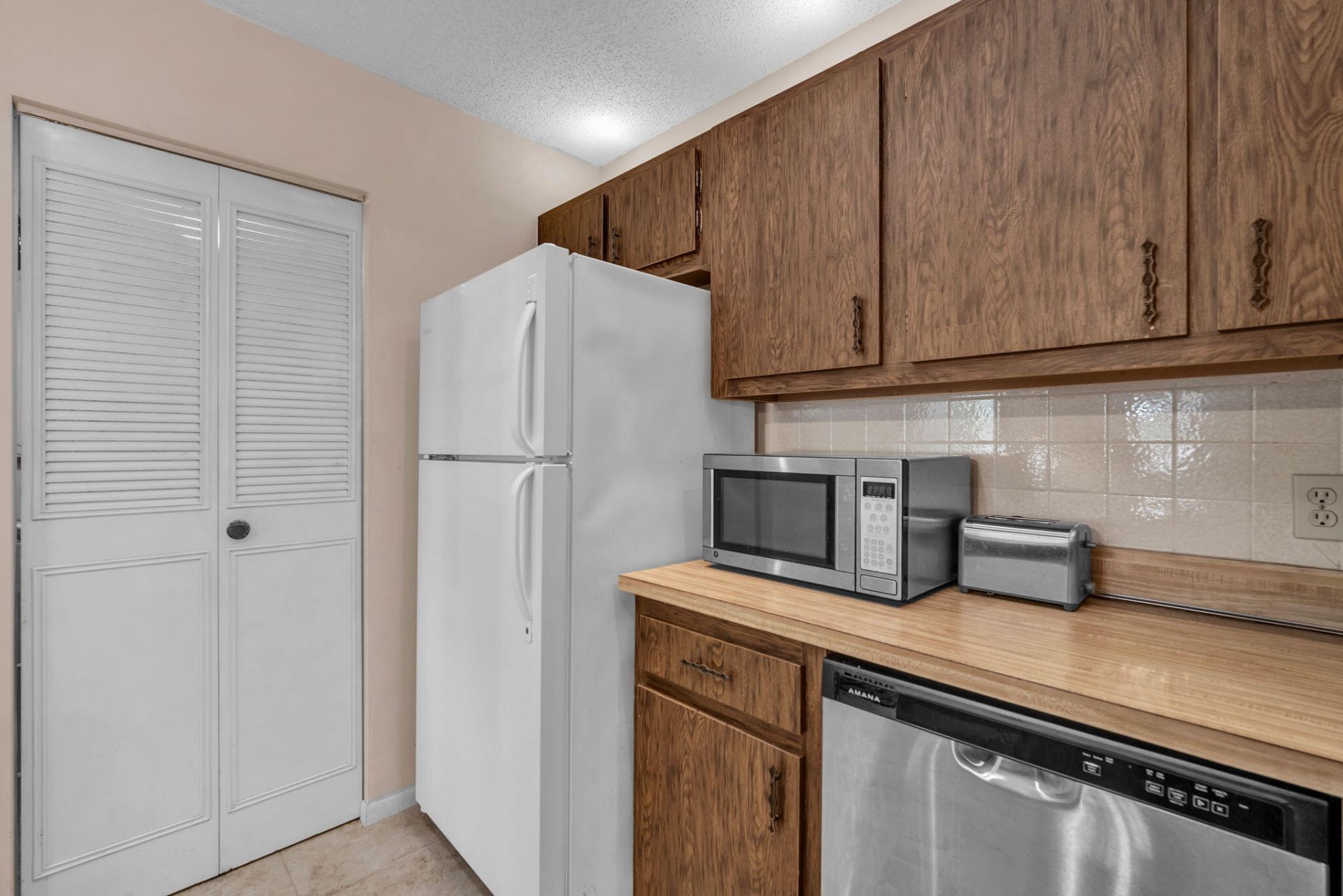 103 Lake Pine Circle, Unit A-2, Greenacres, FL 33463 Photo