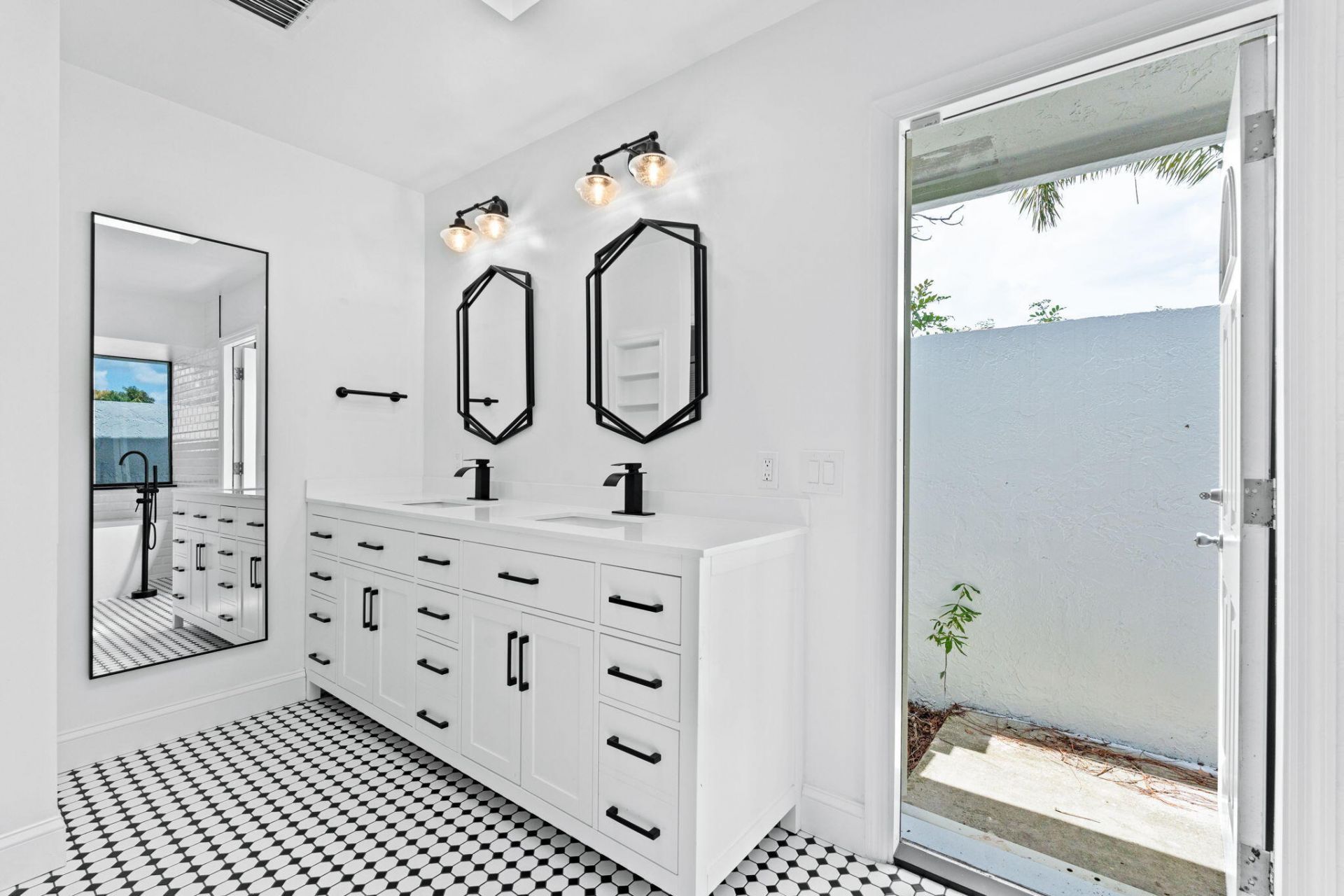1738 Lindsey Court, Wellington, FL 33414 Photo